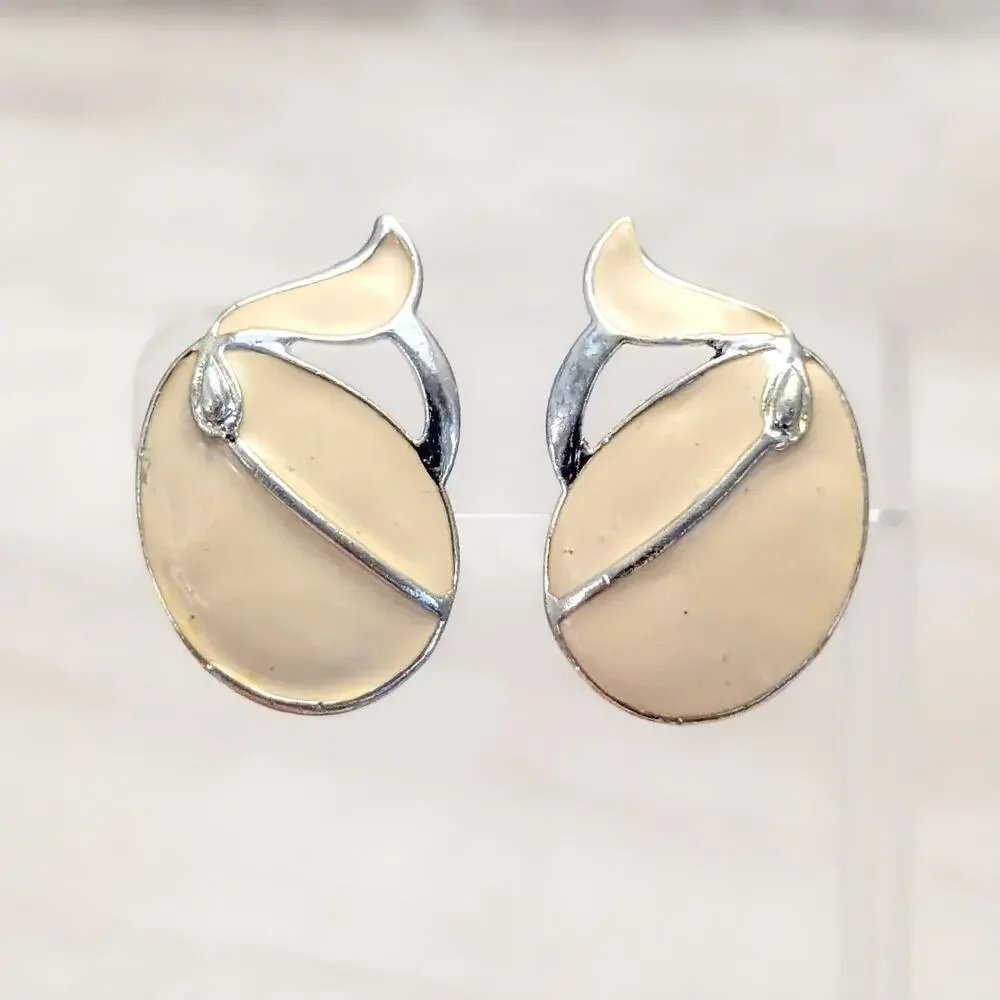 Vintage Clip On Earrings Large Cream Enamel & Silver Tone - Condition Issues
